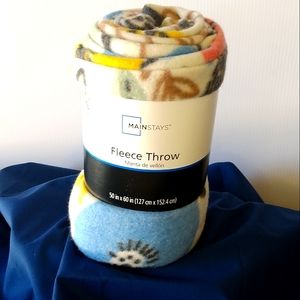 NWOT Fleece throw